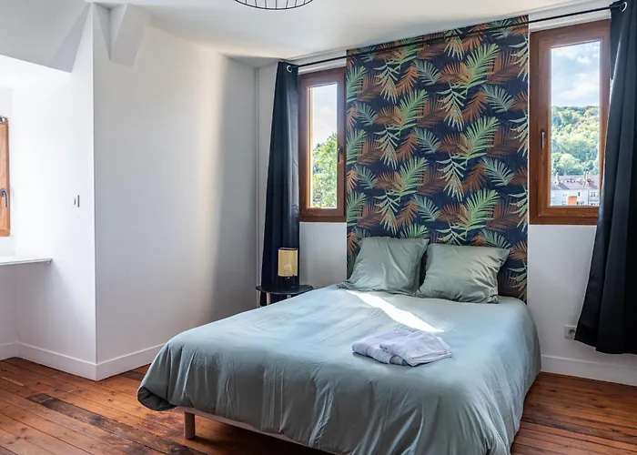 Le Manoir Des Conquérants à Rouen Avec Jacuzzi - 277 * Canteleu