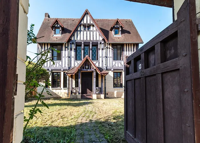 Le Manoir Des Conquérants à Rouen Avec Jacuzzi - 277 * Canteleu